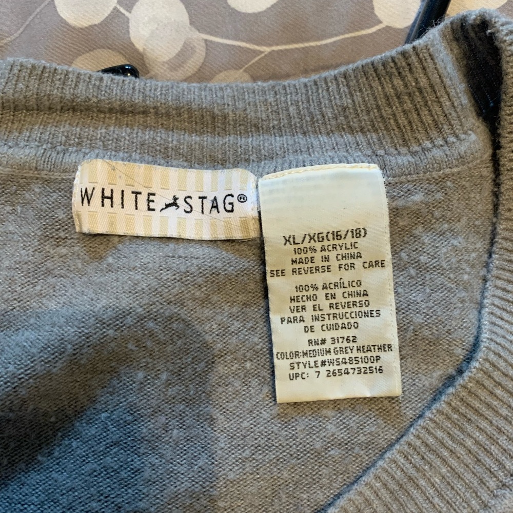 Grey sweater
